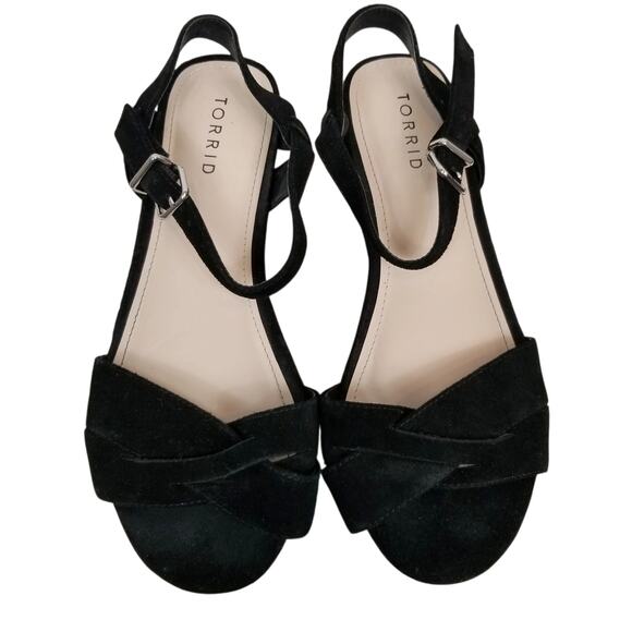 Torrid Women's Leather Criss Cross Ankle Strap Platform Sandals Black Size 7W - Picture 2 of 9
